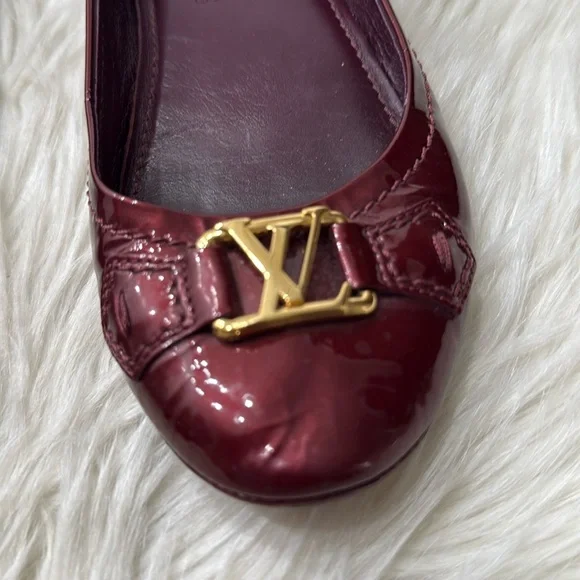 LOUIS VUITTON Vernis Oxford Ballerina Flat - Picture 6 of 16